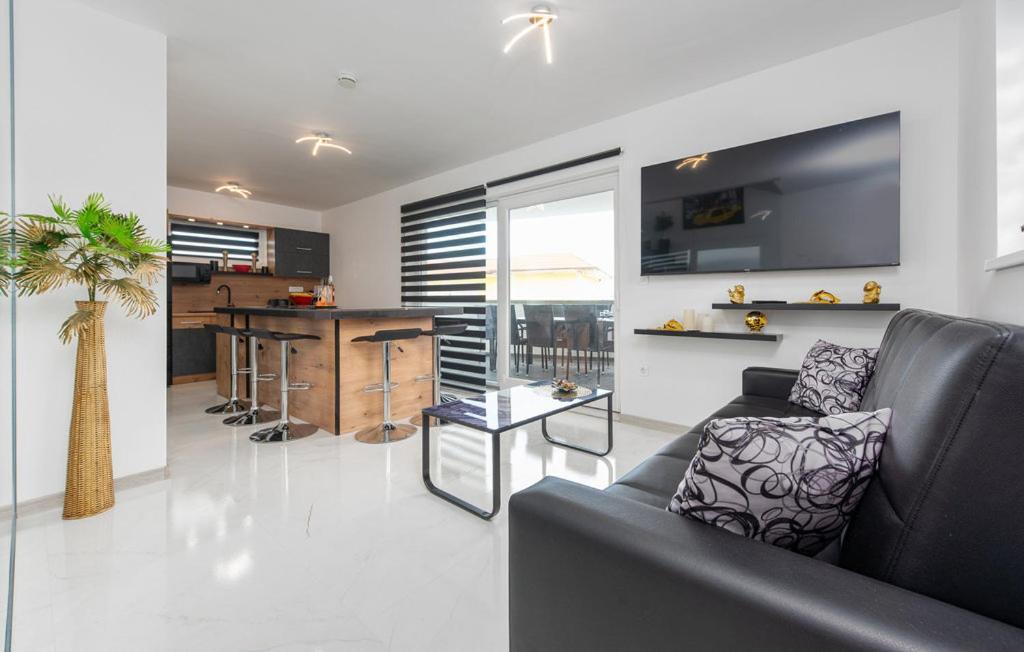 Luxurioeses Penthouse Welle Mit Whirlpool, Grill Und Meerblick Вир Екстериор снимка