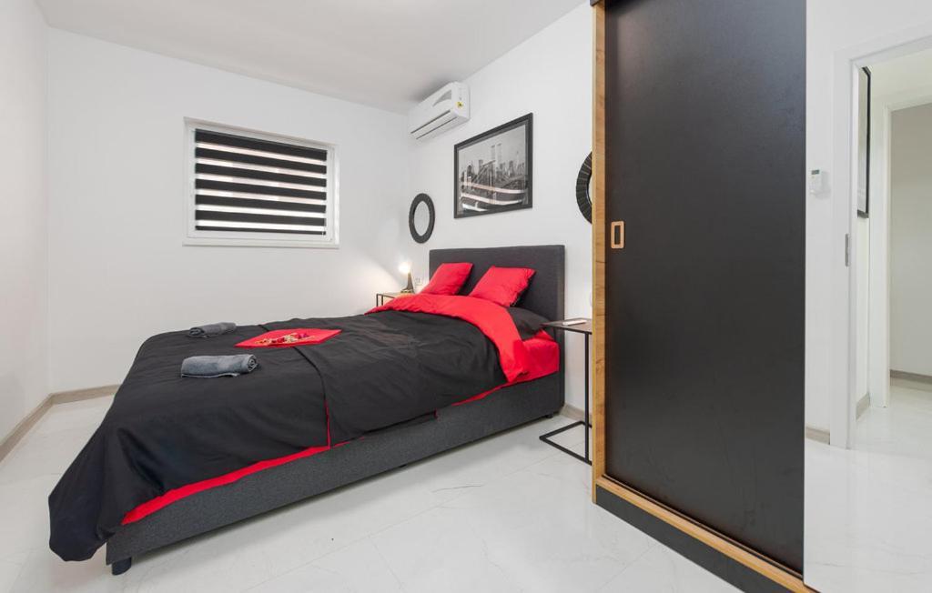 Luxurioeses Penthouse Welle Mit Whirlpool, Grill Und Meerblick Вир Екстериор снимка