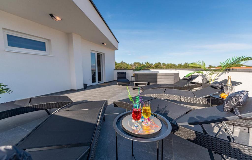 Luxurioeses Penthouse Welle Mit Whirlpool, Grill Und Meerblick Вир Екстериор снимка